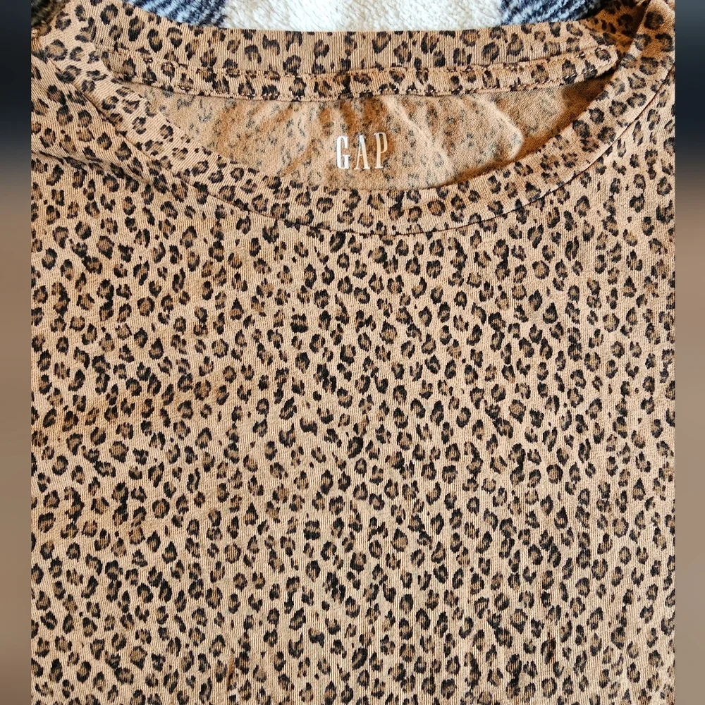 Gap long-sleeve top, size M‎